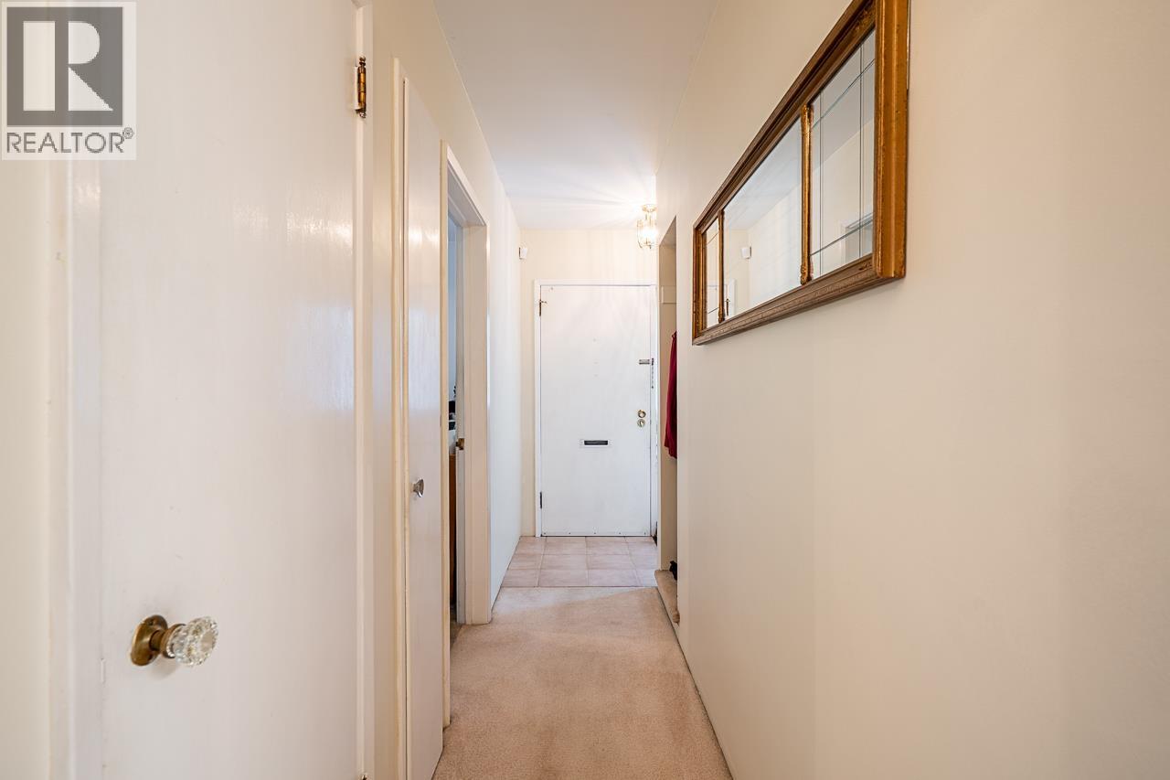 7430 Boundary Road, Burnaby, British Columbia  V5S 3S2 - Photo 17 - R3090510