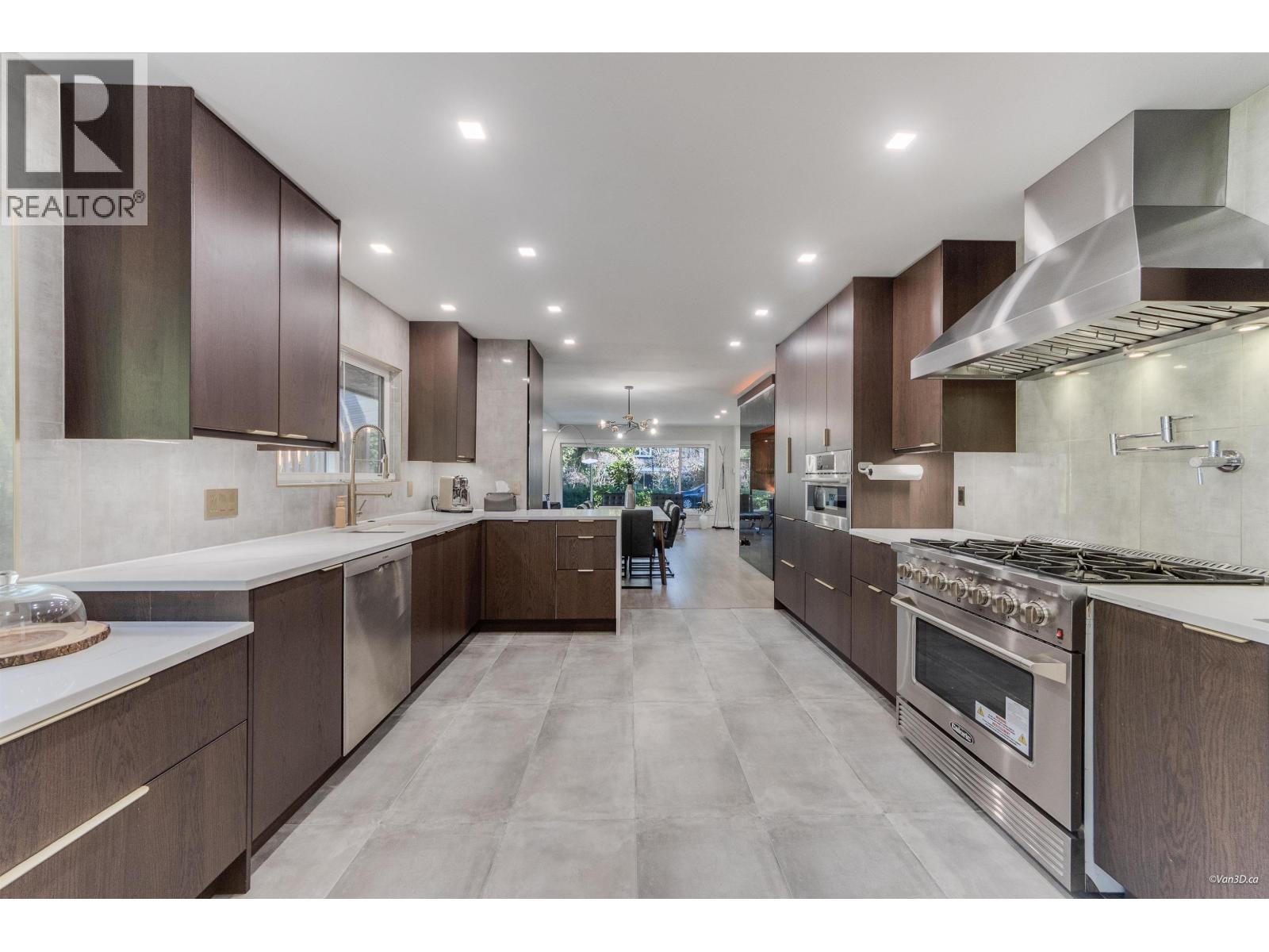 4491 Primrose Lane, North Vancouver, British Columbia  V7R 4H1 - Photo 16 - R3091289