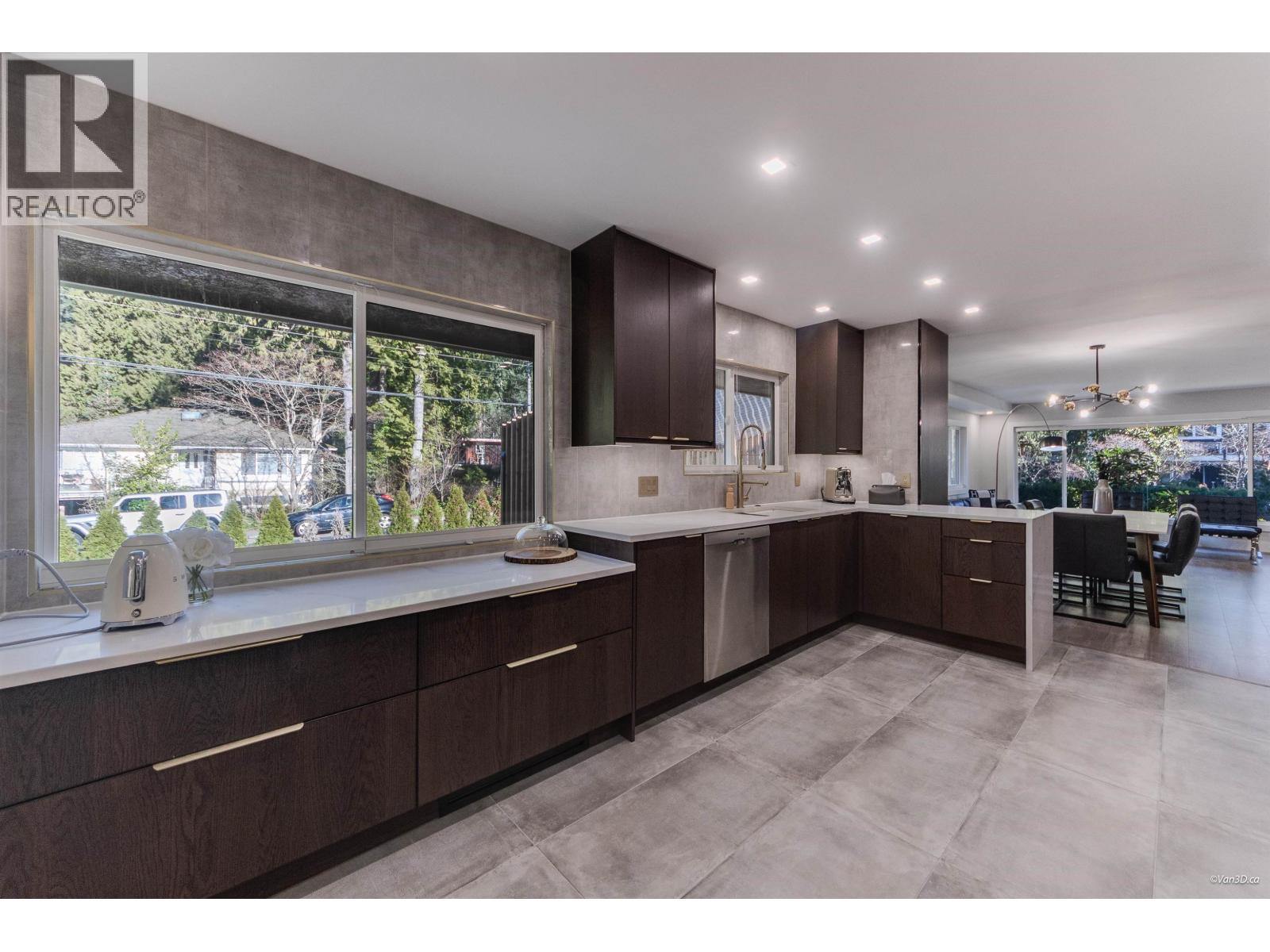 4491 Primrose Lane, North Vancouver, British Columbia  V7R 4H1 - Photo 15 - R3091289