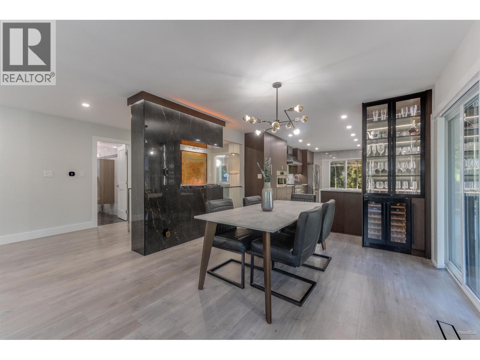 4491 Primrose Lane, North Vancouver, British Columbia  V7R 4H1 - Photo 13 - R3091289