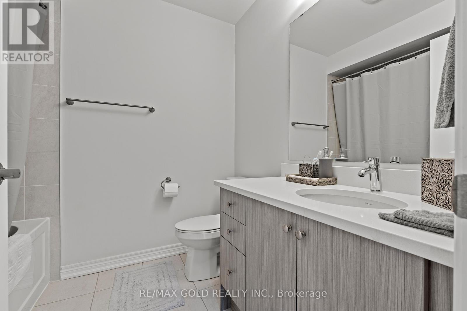 59 Folgate Crescent, Brampton, Ontario  L6R 0B3 - Photo 23 - W12803032