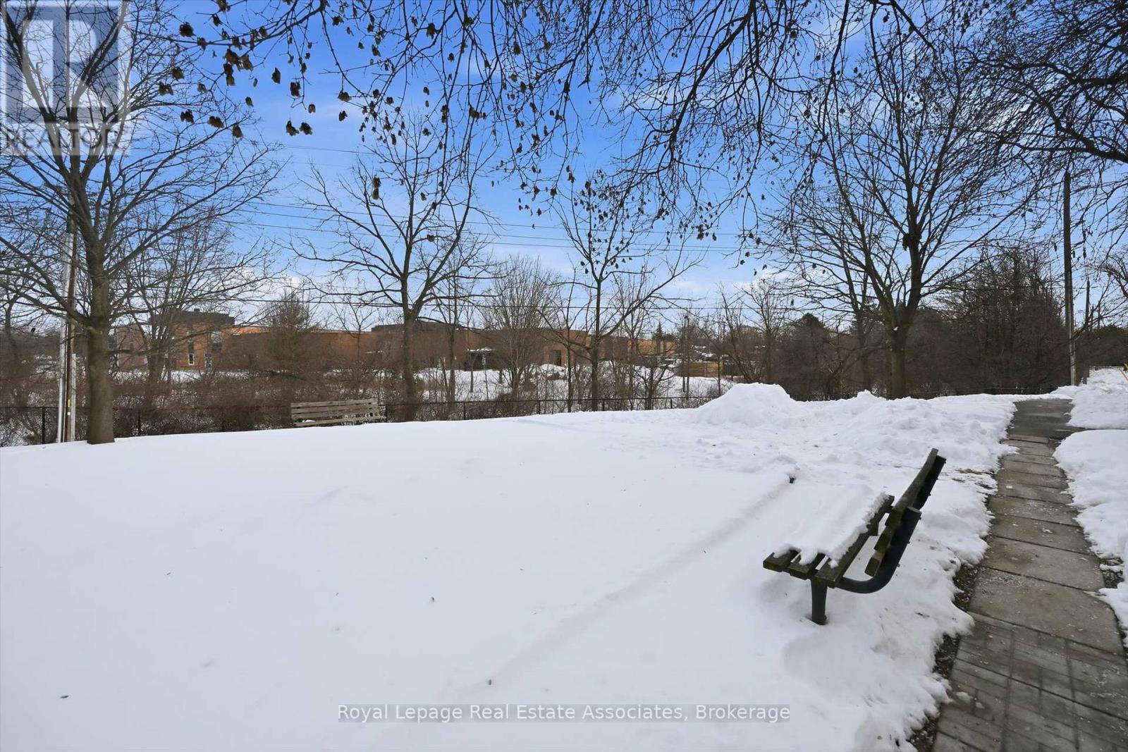 489 Timber Lane, Burlington, Ontario  L7L 4B1 - Photo 40 - W12803038