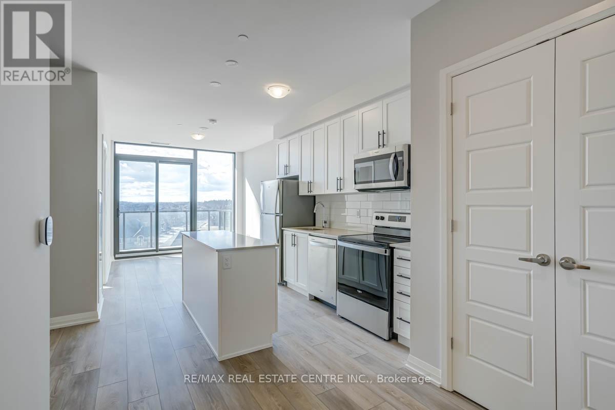615 - 3006 William Cutmore Boulevard, Oakville, Ontario  L6H 0A4 - Photo 6 - W12803088