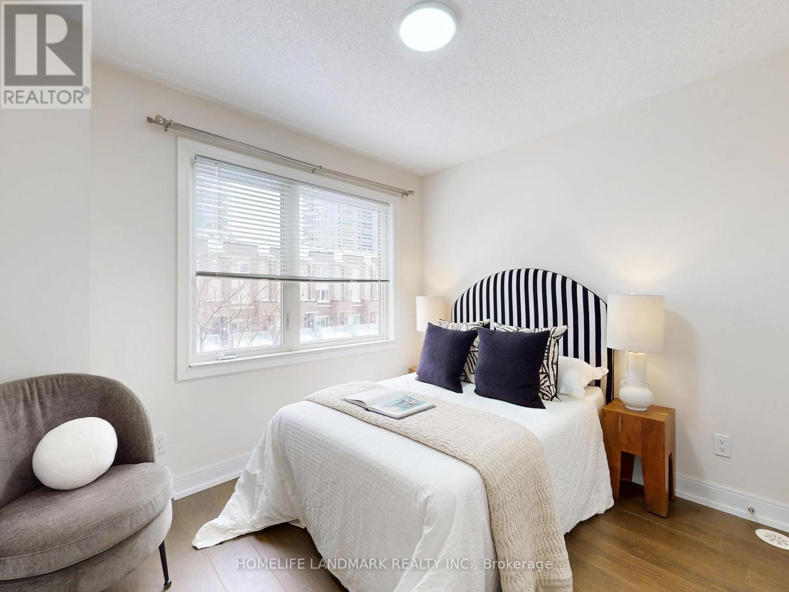 Th47 - 315 Village Green Square, Toronto (Agincourt South-Malvern West), Ontario  M1S 0L2 - Photo 13 - E12791888