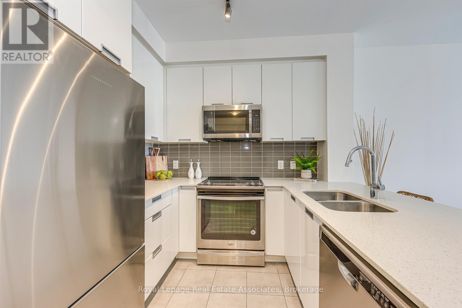 1416 - 5033 Four Springs Avenue, Mississauga, Ontario  L5R 0G6 - Photo 9 - W12735834