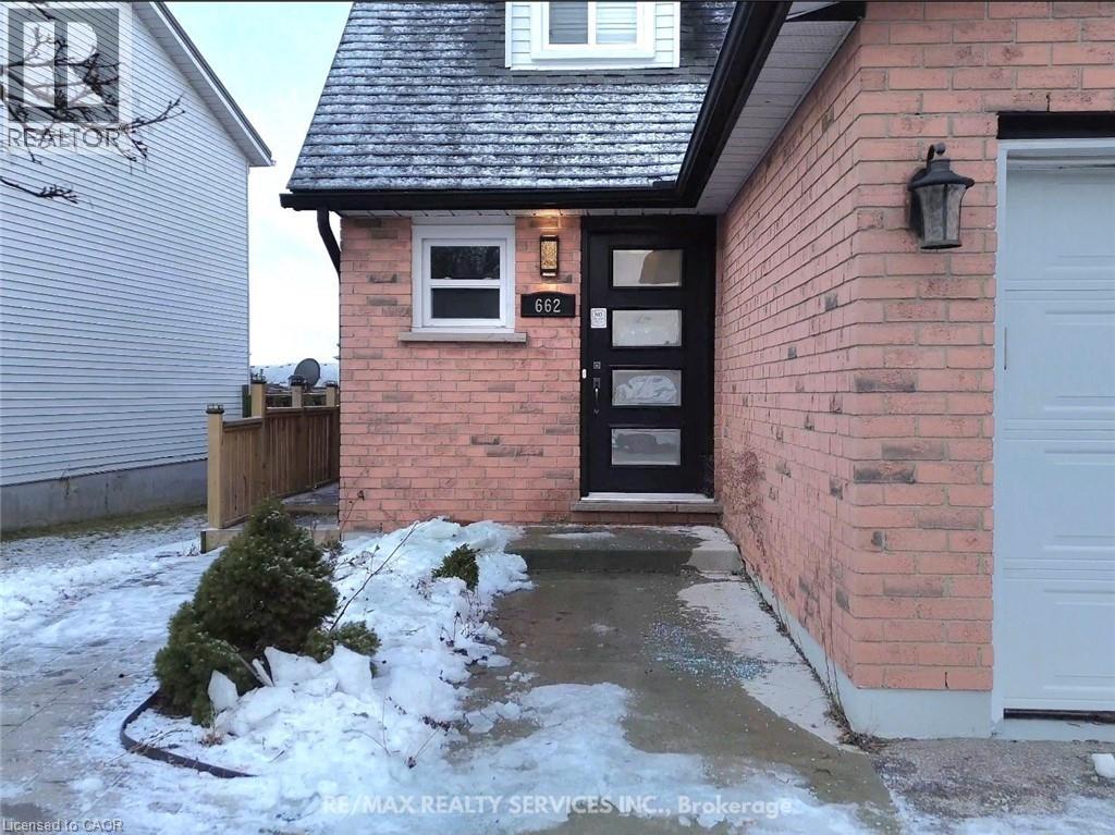 662 N Elgin Street N, Cambridge, Ontario  N1R 7W5 - Photo 3 - 40806333