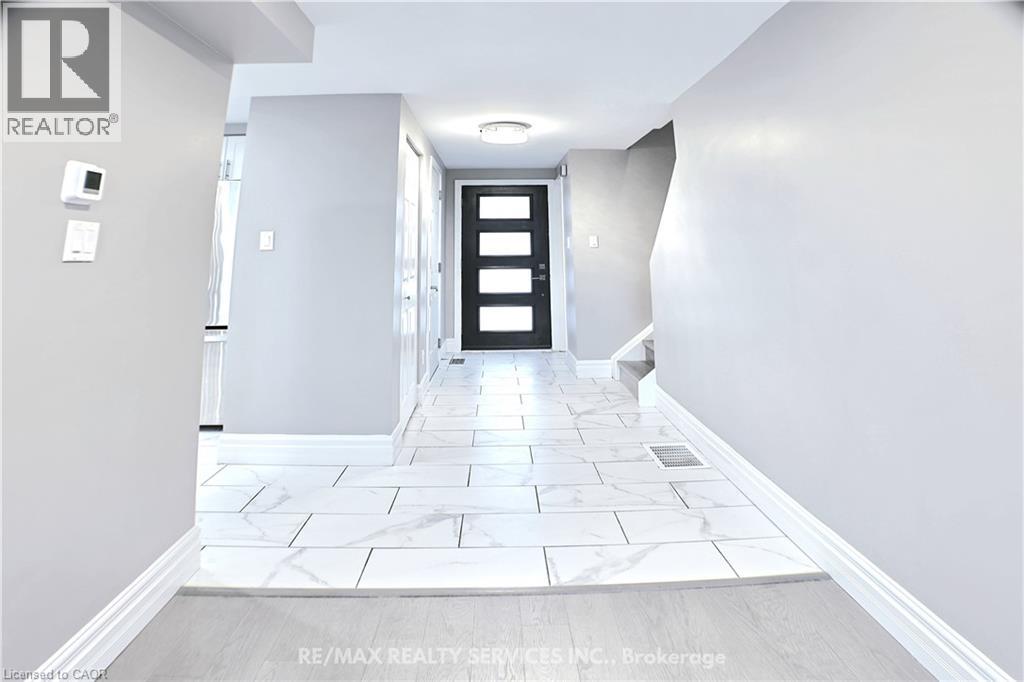 662 N Elgin Street N, Cambridge, Ontario  N1R 7W5 - Photo 8 - 40806333