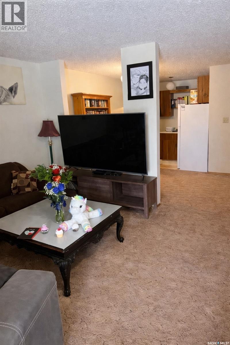 7239 Dalgliesh Drive, Regina, Saskatchewan  S4X 2B8 - Photo 2 - SK028864