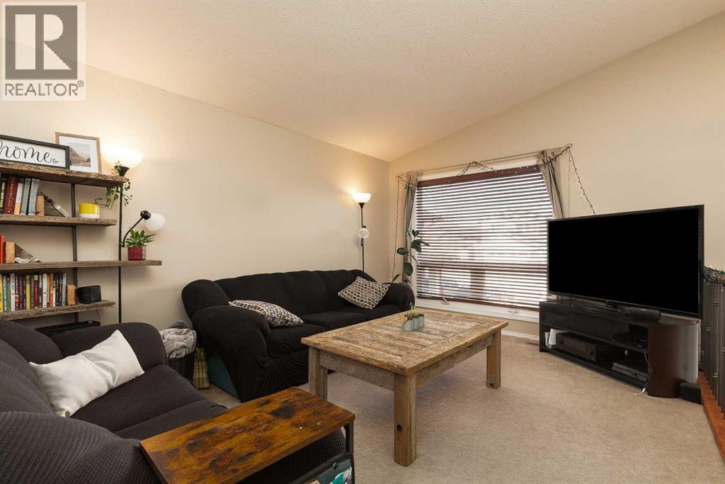 296 Tartan Circle W, Lethbridge, Alberta  T1J 0Z1 - Photo 5 - A2283989