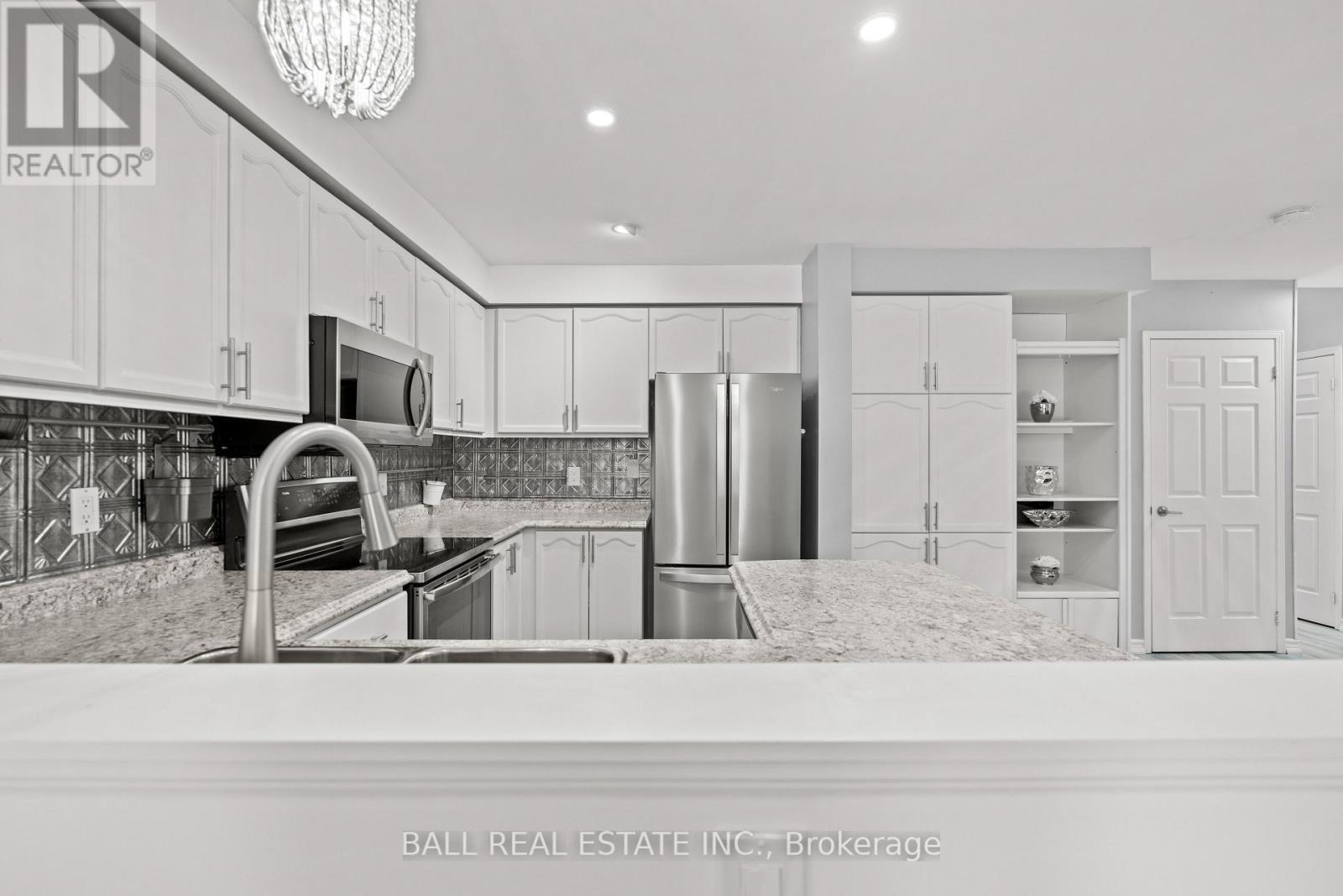 1263 Eagle Crescent, Peterborough, Ontario  K9K 2K6 - Photo 11 - X12803230