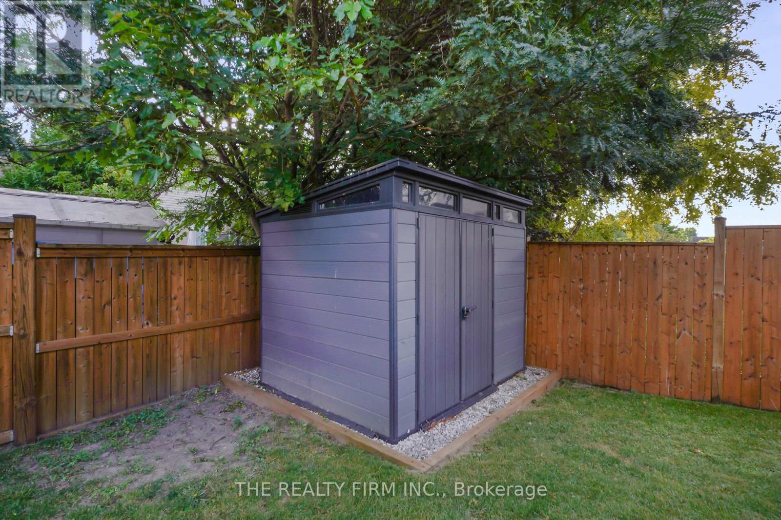 581 Clearwater Crescent, London North, Ontario  N5X 4J9 - Photo 39 - X12803158