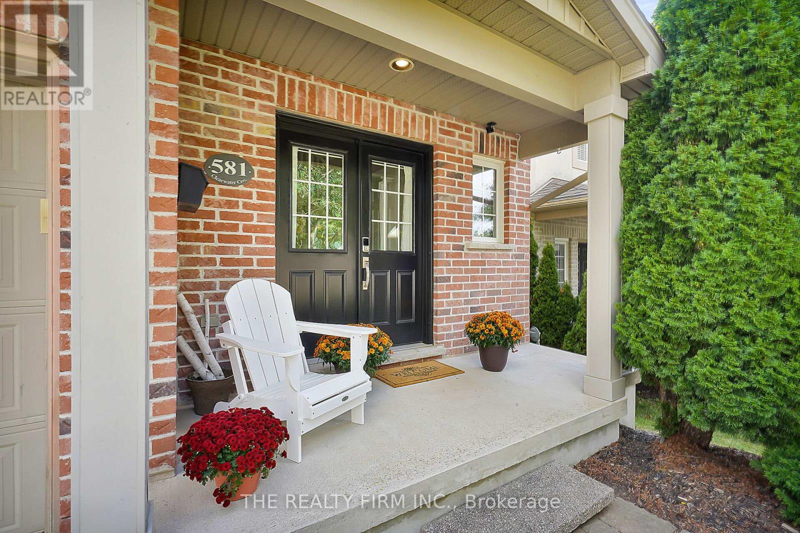 581 Clearwater Crescent, London North, Ontario  N5X 4J9 - Photo 6 - X12803158