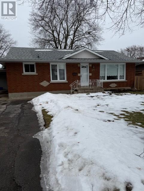 26 Howard Avenue, St. Catharines (Lakeport), Ontario  L2N 3X1 - Photo 2 - X12802126