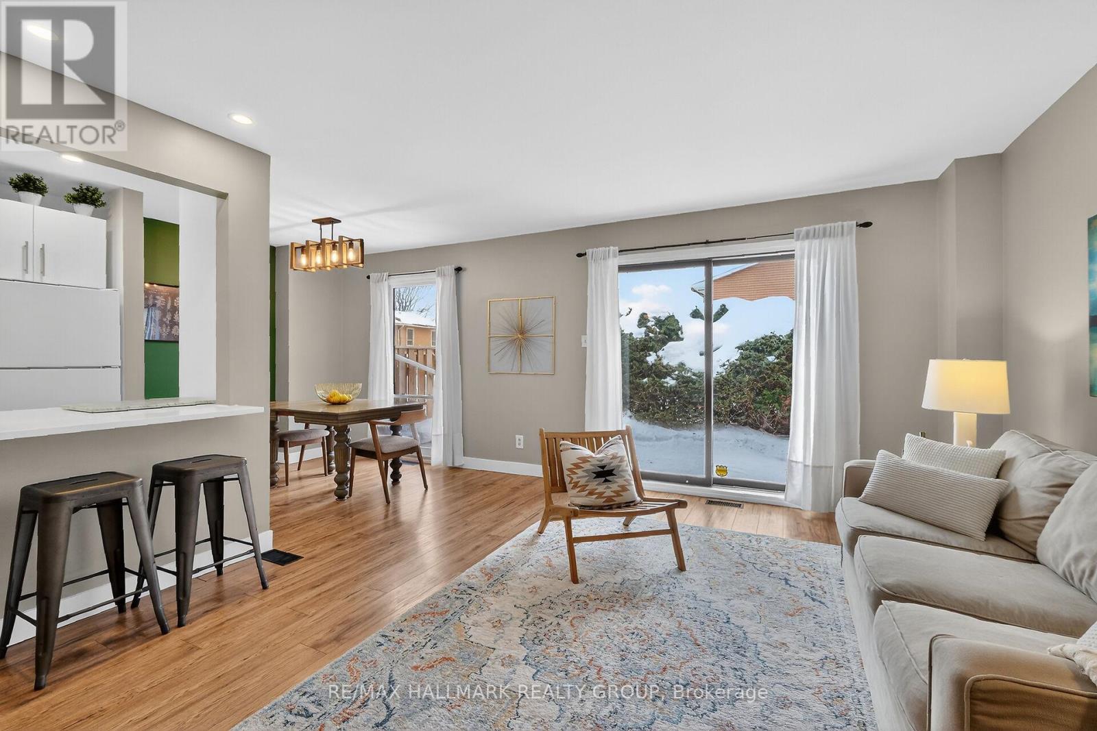 12 Black Forest Lane, Ottawa, Ontario  K2H 5C8 - Photo 13 - X12803154