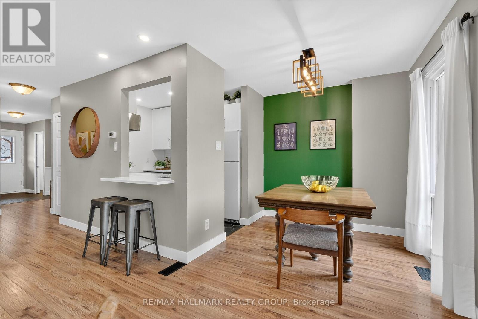 12 Black Forest Lane, Ottawa, Ontario  K2H 5C8 - Photo 16 - X12803154