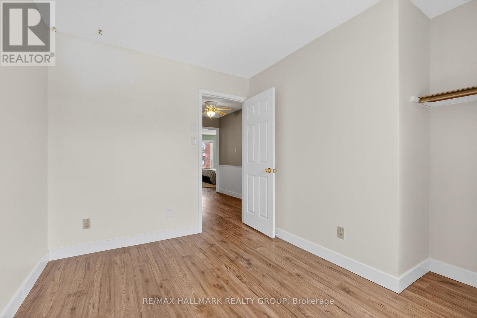 12 Black Forest Lane, Ottawa, Ontario  K2H 5C8 - Photo 35 - X12803154