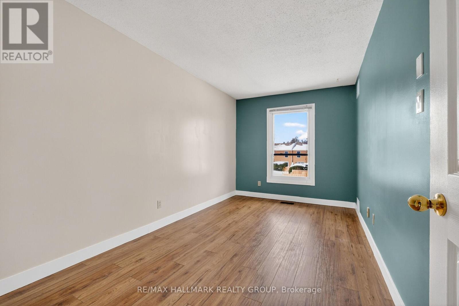 12 Black Forest Lane, Ottawa, Ontario  K2H 5C8 - Photo 38 - X12803154