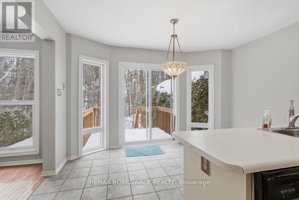 1707 Des Perdrix Crescent, Ottawa, Ontario  K1C 5E3 - Photo 12 - X12803162