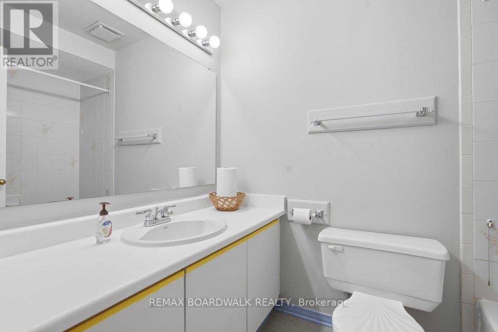 1707 Des Perdrix Crescent, Ottawa, Ontario  K1C 5E3 - Photo 18 - X12803162