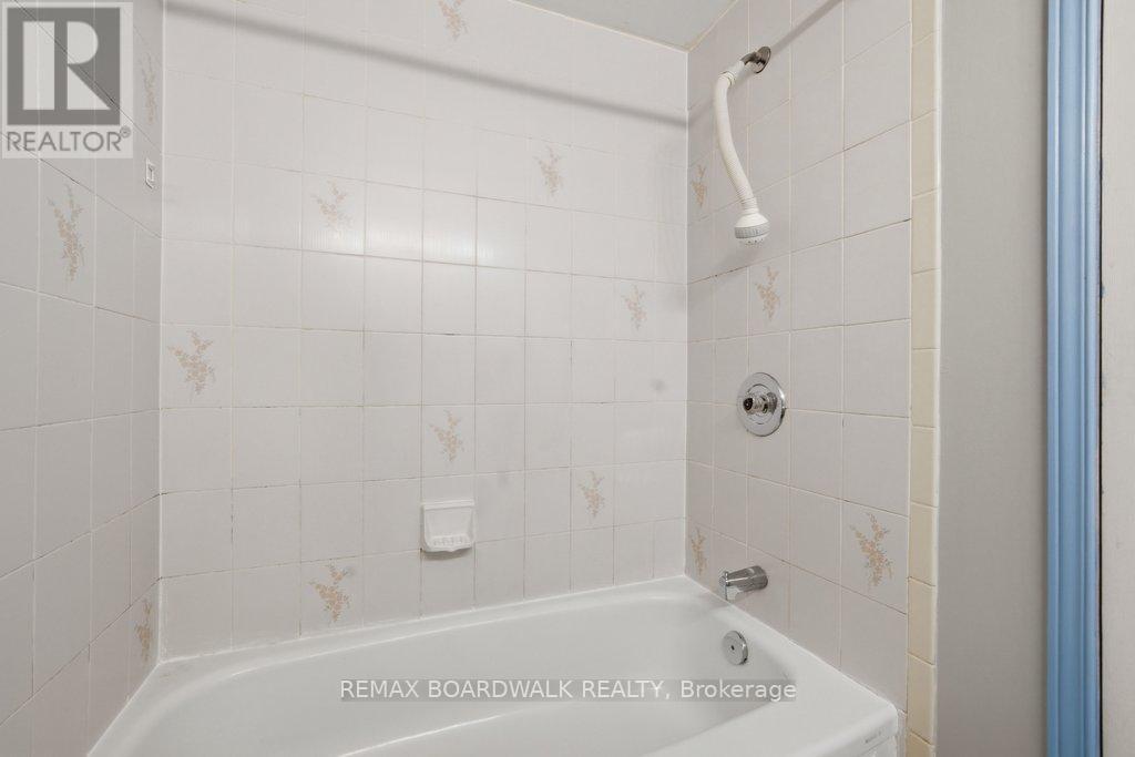 1707 Des Perdrix Crescent, Ottawa, Ontario  K1C 5E3 - Photo 31 - X12803162