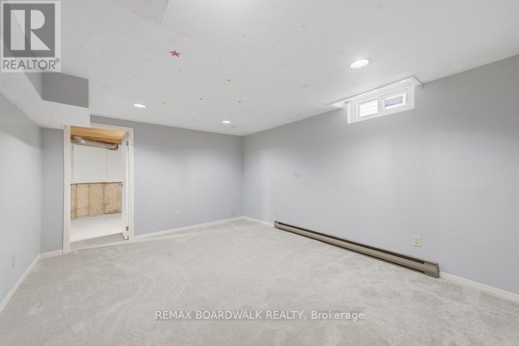 1707 Des Perdrix Crescent, Ottawa, Ontario  K1C 5E3 - Photo 36 - X12803162