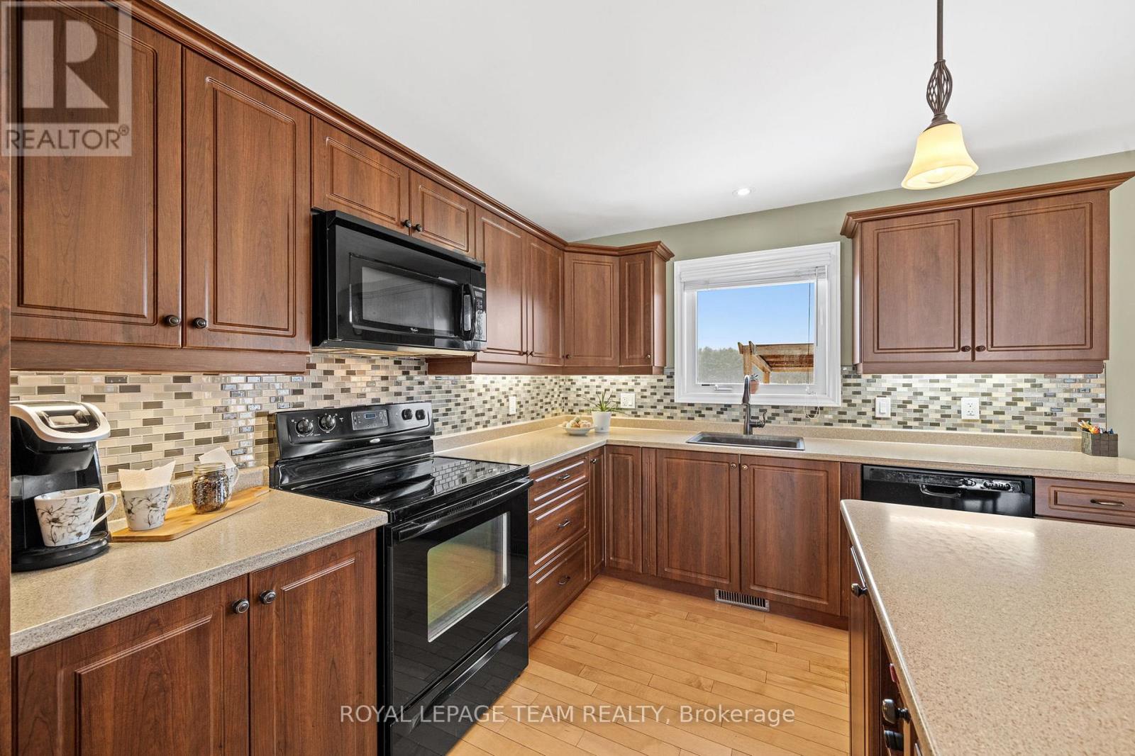 1289 Rideau River Road, Montague, Ontario  K0G 1N0 - Photo 9 - X12803178