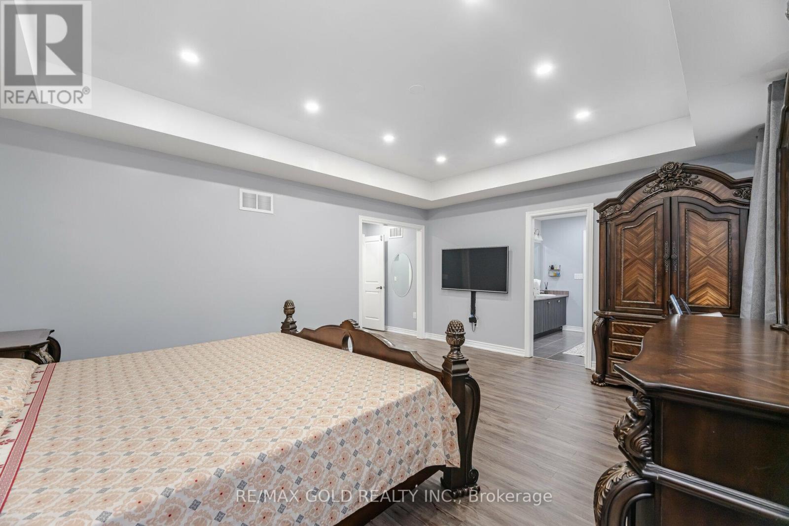 30 Fulmer Road, Brampton, Ontario  L7A 4L9 - Photo 32 - W12802552