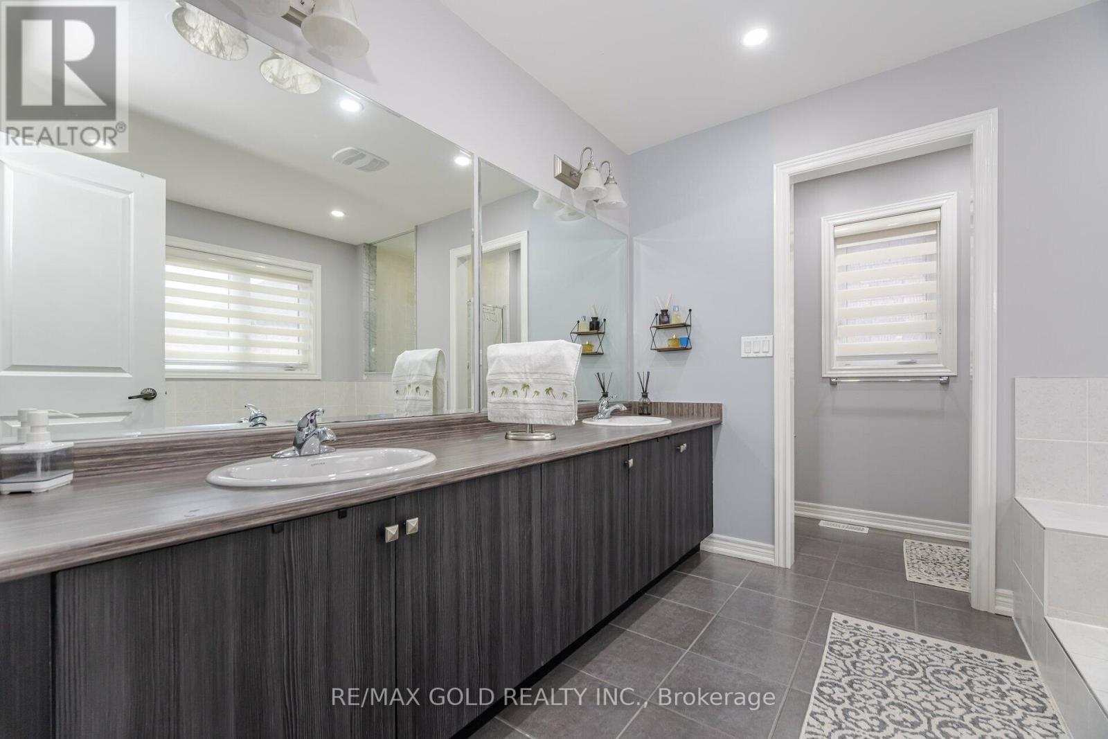 30 Fulmer Road, Brampton, Ontario  L7A 4L9 - Photo 33 - W12802552