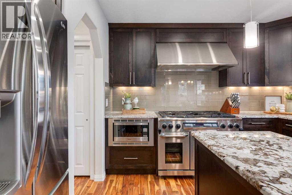 168 West Creek Pond, Chestermere, Alberta  T1X 1H4 - Photo 16 - A2287391