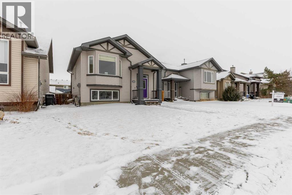 206 Keystone Lane W, Lethbridge, Alberta  T1J 2R2 - Photo 2 - A2287023