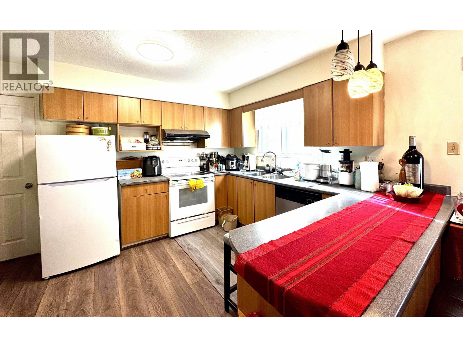 11311 Caravel Court, Richmond, British Columbia  V7E 4L2 - Photo 6 - R3087108