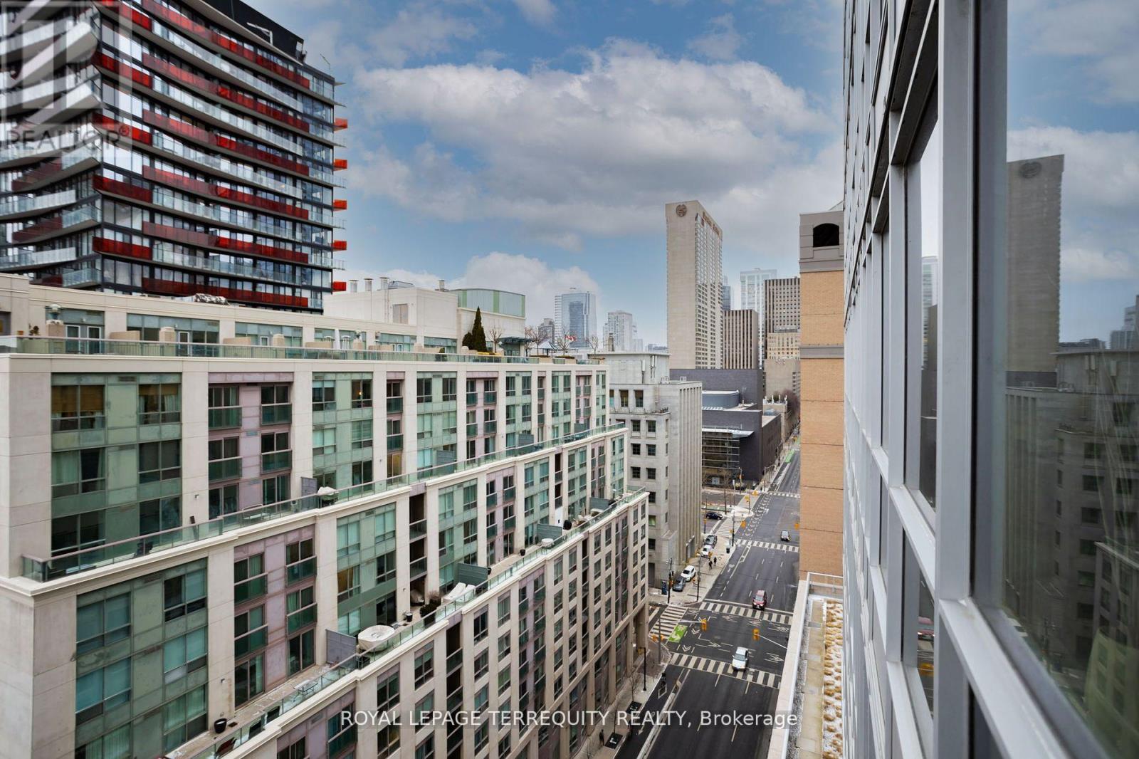 1201 - 199 Richmond Street W, Toronto, Ontario  M5V 0H4 - Photo 23 - C12803192