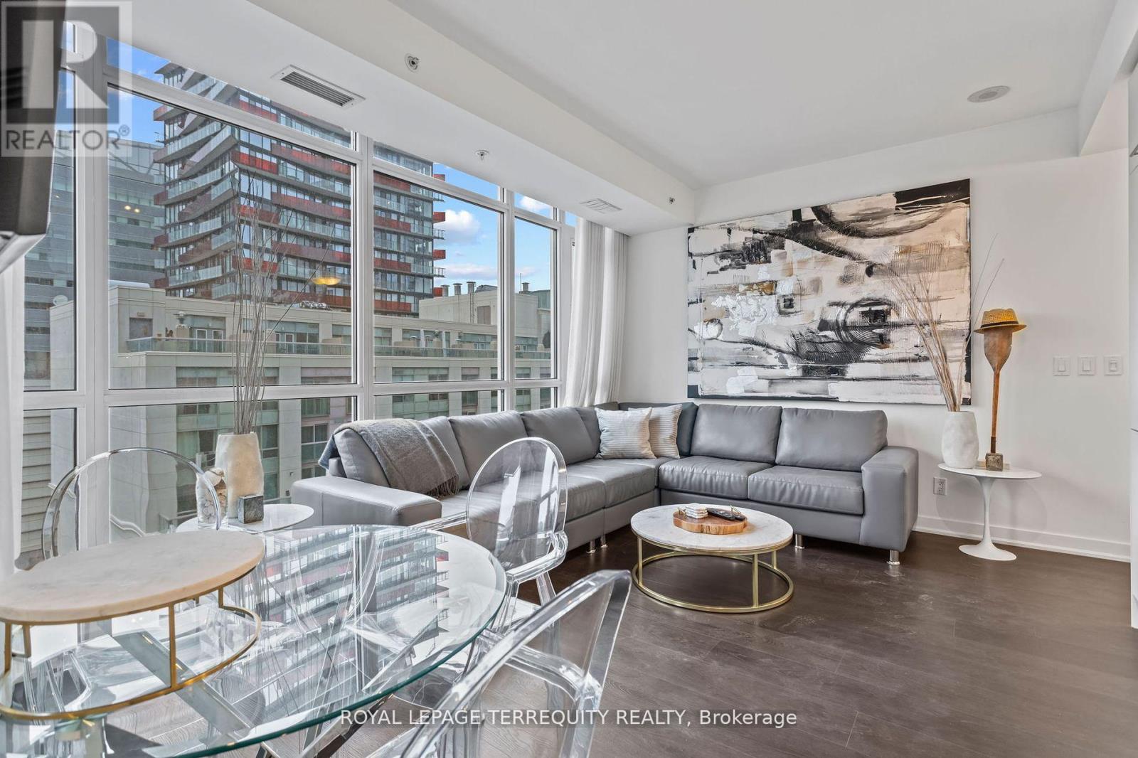 1201 - 199 Richmond Street W, Toronto, Ontario  M5V 0H4 - Photo 4 - C12803192