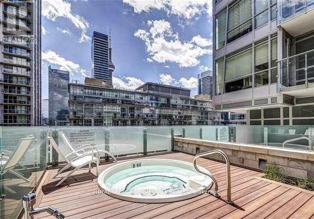 1201 - 199 Richmond Street W, Toronto, Ontario  M5V 0H4 - Photo 25 - C12803208