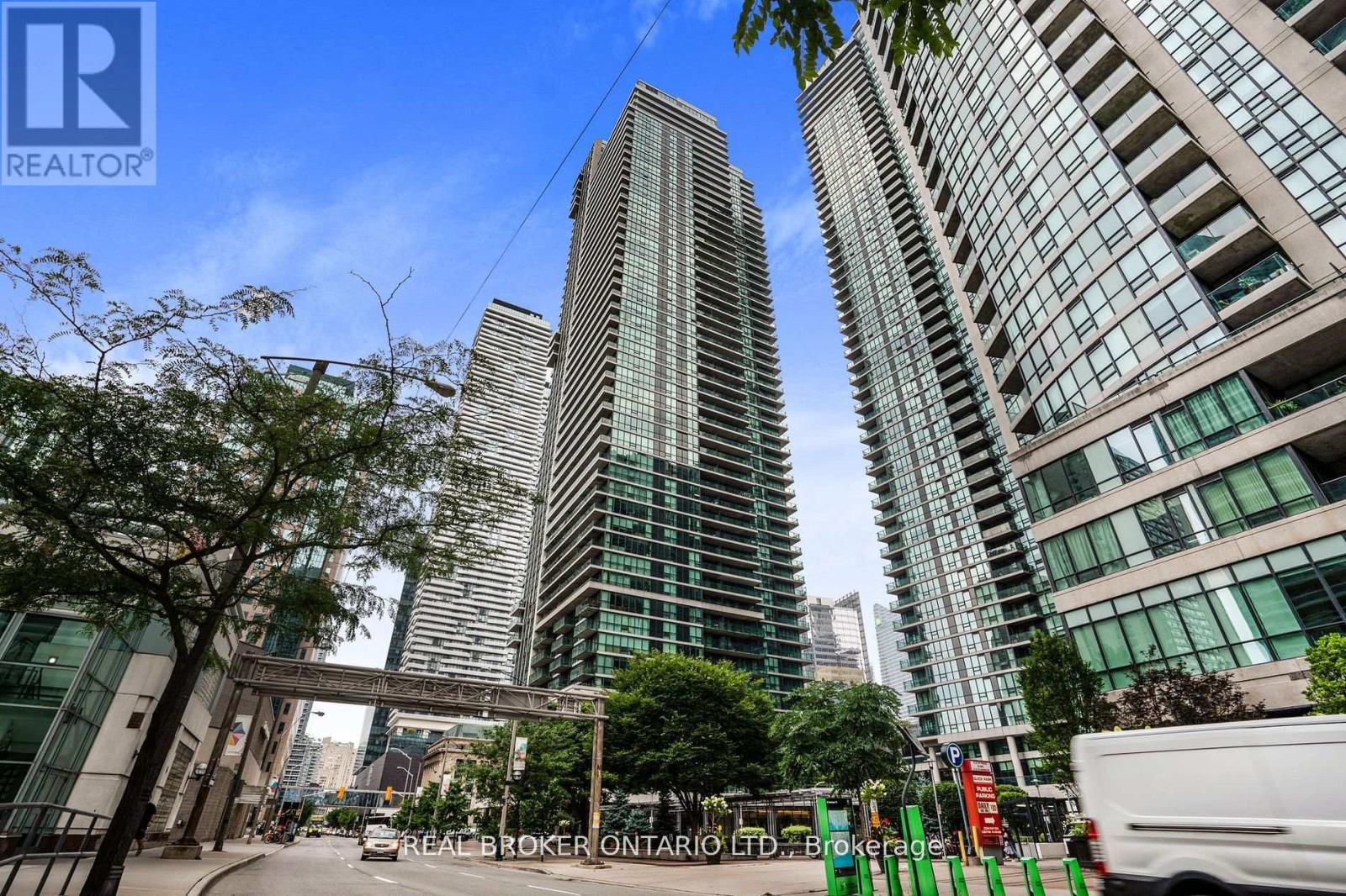 3610 - 33 BAY STREET, Toronto, Ontario