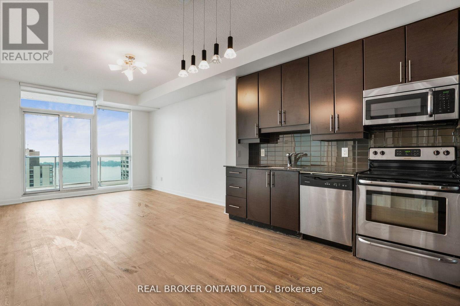 3610 - 33 Bay Street, Toronto, Ontario  M5J 2Z3 - Photo 15 - C12803246