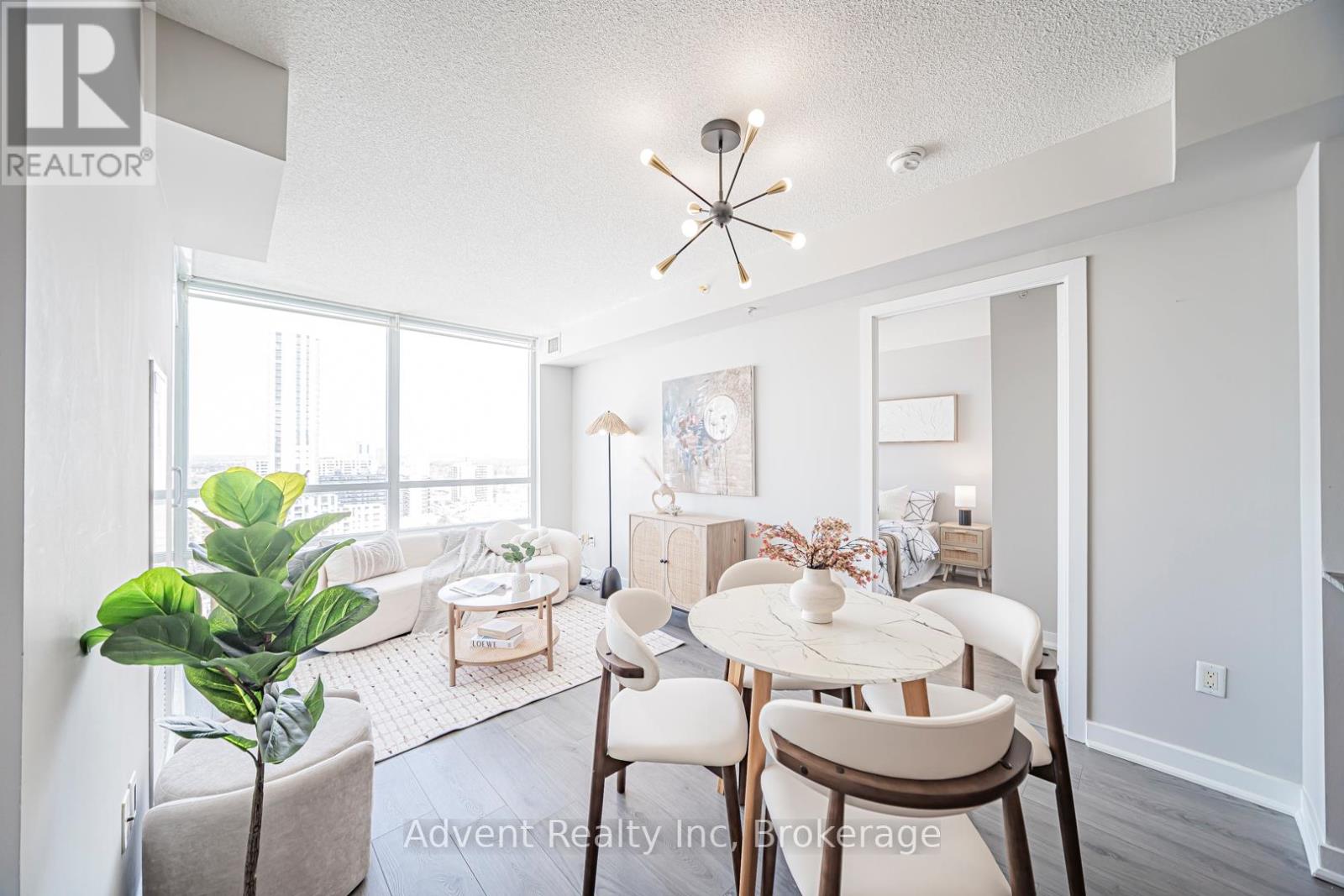 1706 - 5740 Yonge Street, Toronto, Ontario  M2M 0B1 - Photo 3 - C12803252