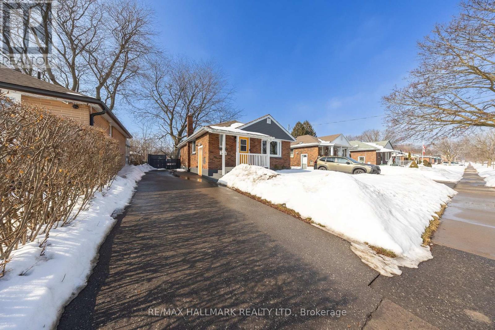 312 Cadillac Avenue S, Oshawa, Ontario L1H 5Z8 - Photo 2 - E12803238