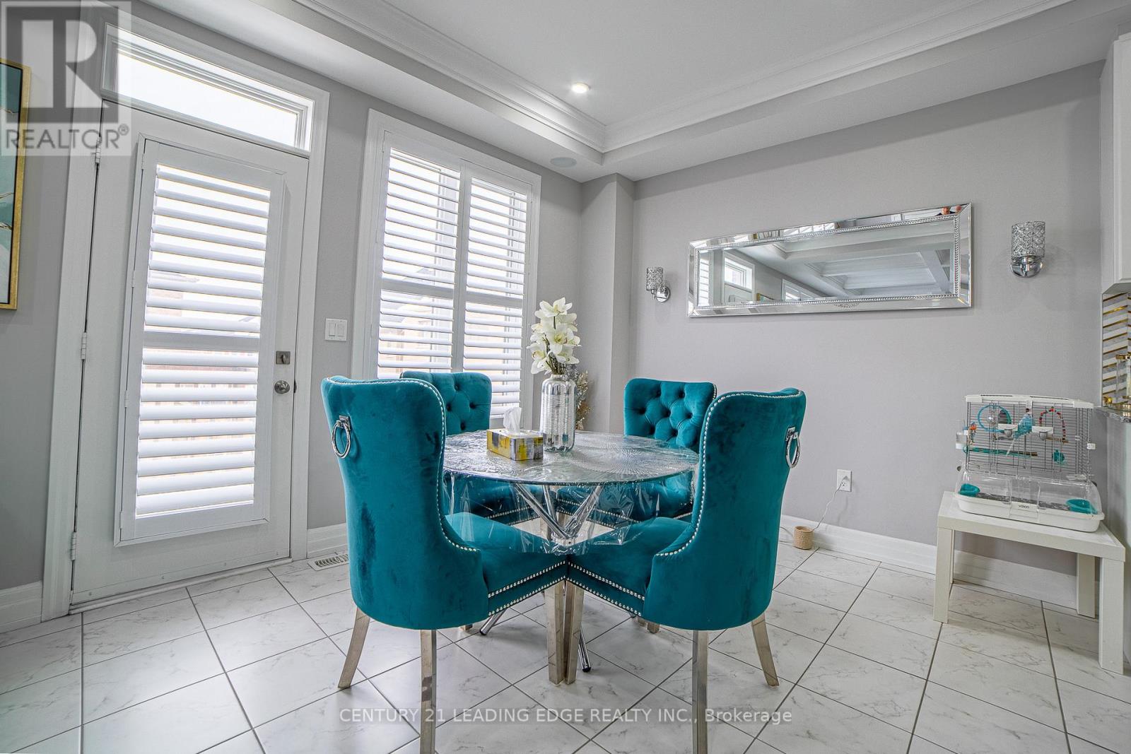 28 Prosperity Way, East Gwillimbury, Ontario  L9N 0V1 - Photo 13 - N12803280