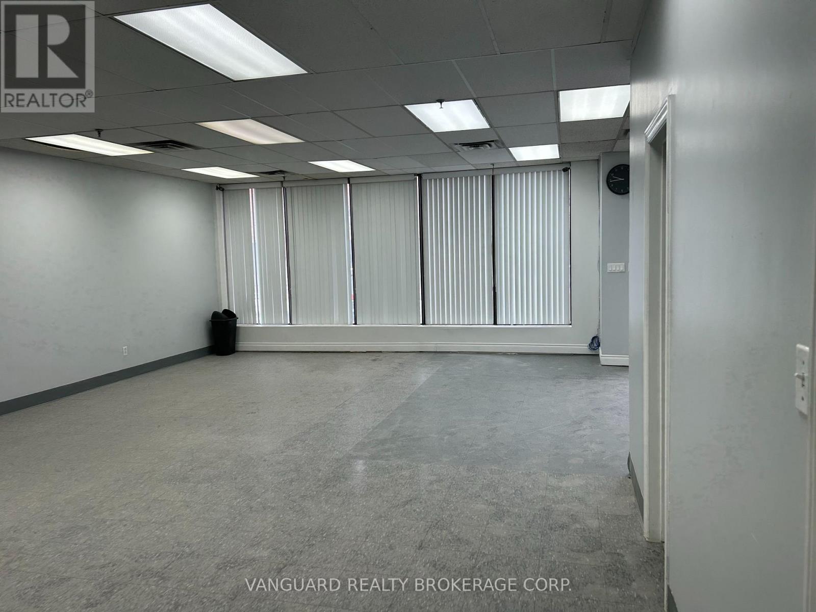 8 - 307 Edgeley Boulevard E, Vaughan, Ontario  L4K 3Z5 - Photo 3 - N12803292