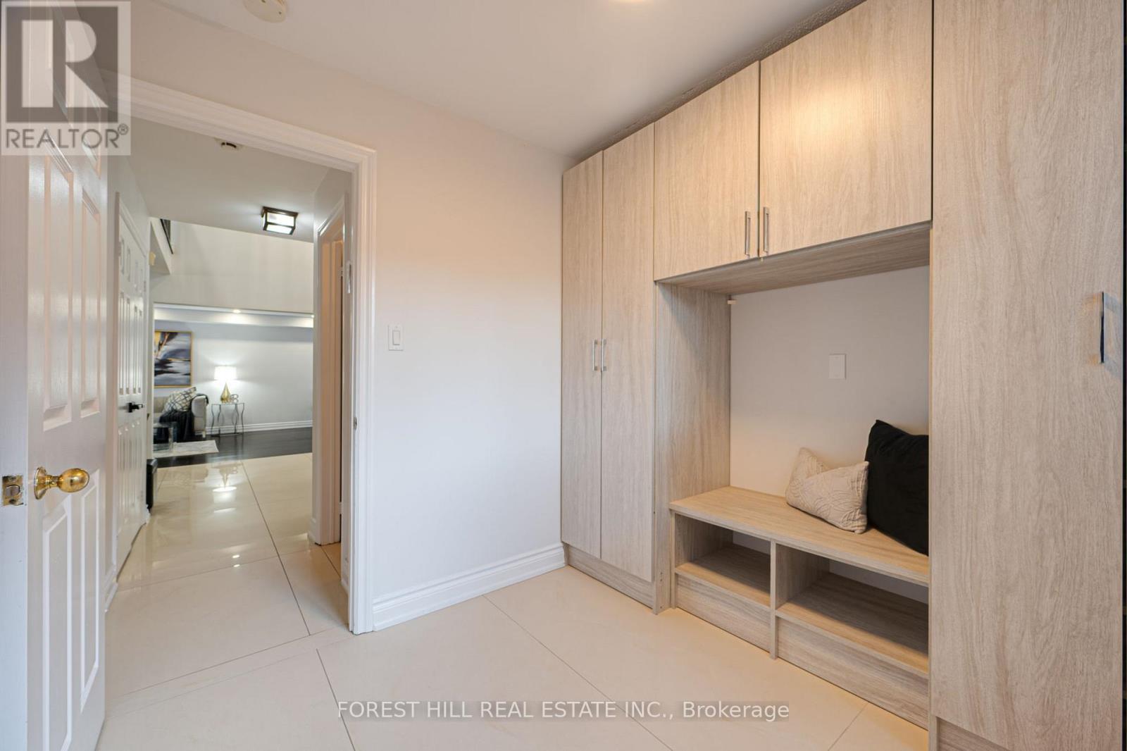 211 Franklin Avenue, Vaughan, Ontario  L4J 7L4 - Photo 19 - N12803308