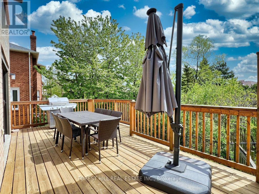 211 Franklin Avenue, Vaughan, Ontario  L4J 7L4 - Photo 3 - N12803308