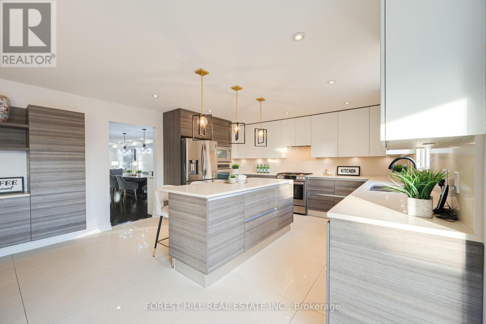 211 Franklin Avenue, Vaughan, Ontario  L4J 7L4 - Photo 9 - N12803308