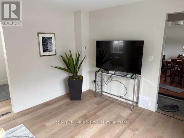 5 Tasker Street, St. Catharines, Ontario  L2R 3Z7 - Photo 7 - X12763776