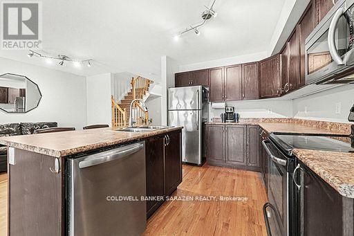 157 Lokoya Street, Ottawa, Ontario  K2S 0J5 - Photo 6 - X12803030