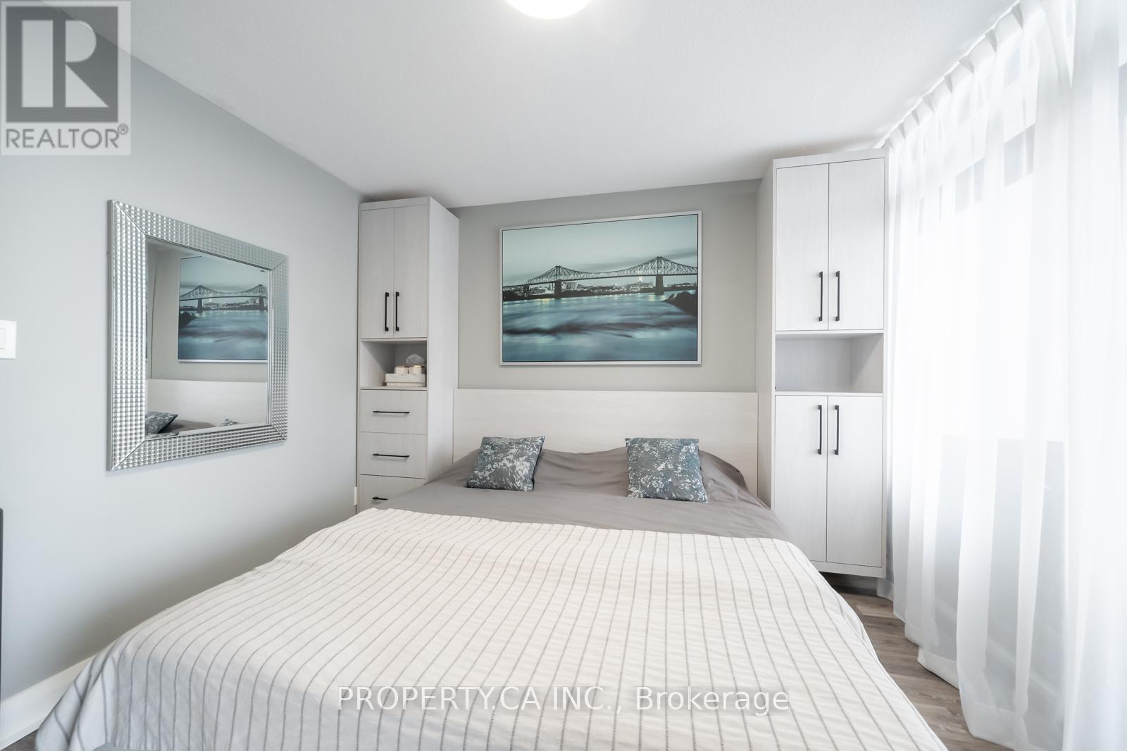 2201 - 1333 Bloor Street, Mississauga, Ontario  L4Y 3T6 - Photo 14 - W12803170