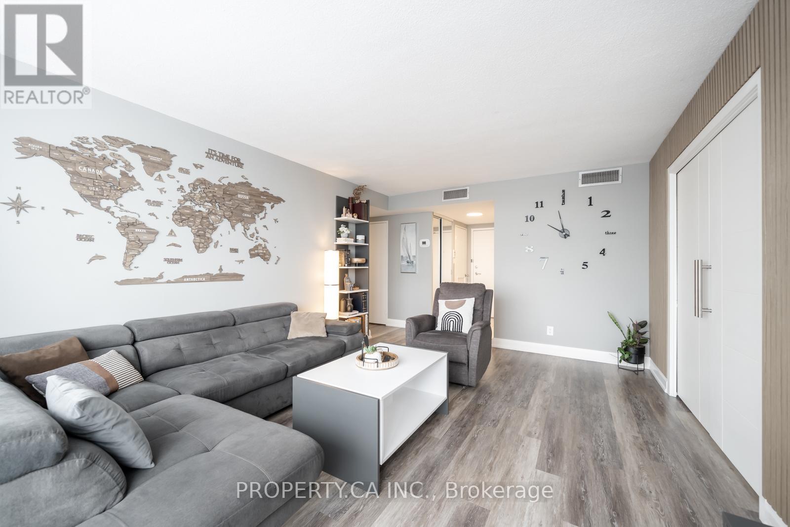 2201 - 1333 Bloor Street, Mississauga, Ontario  L4Y 3T6 - Photo 19 - W12803170