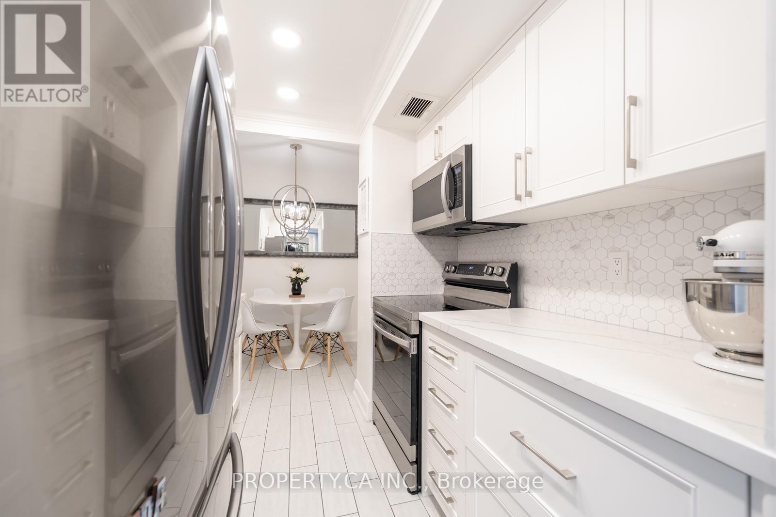 2201 - 1333 Bloor Street, Mississauga, Ontario  L4Y 3T6 - Photo 29 - W12803170