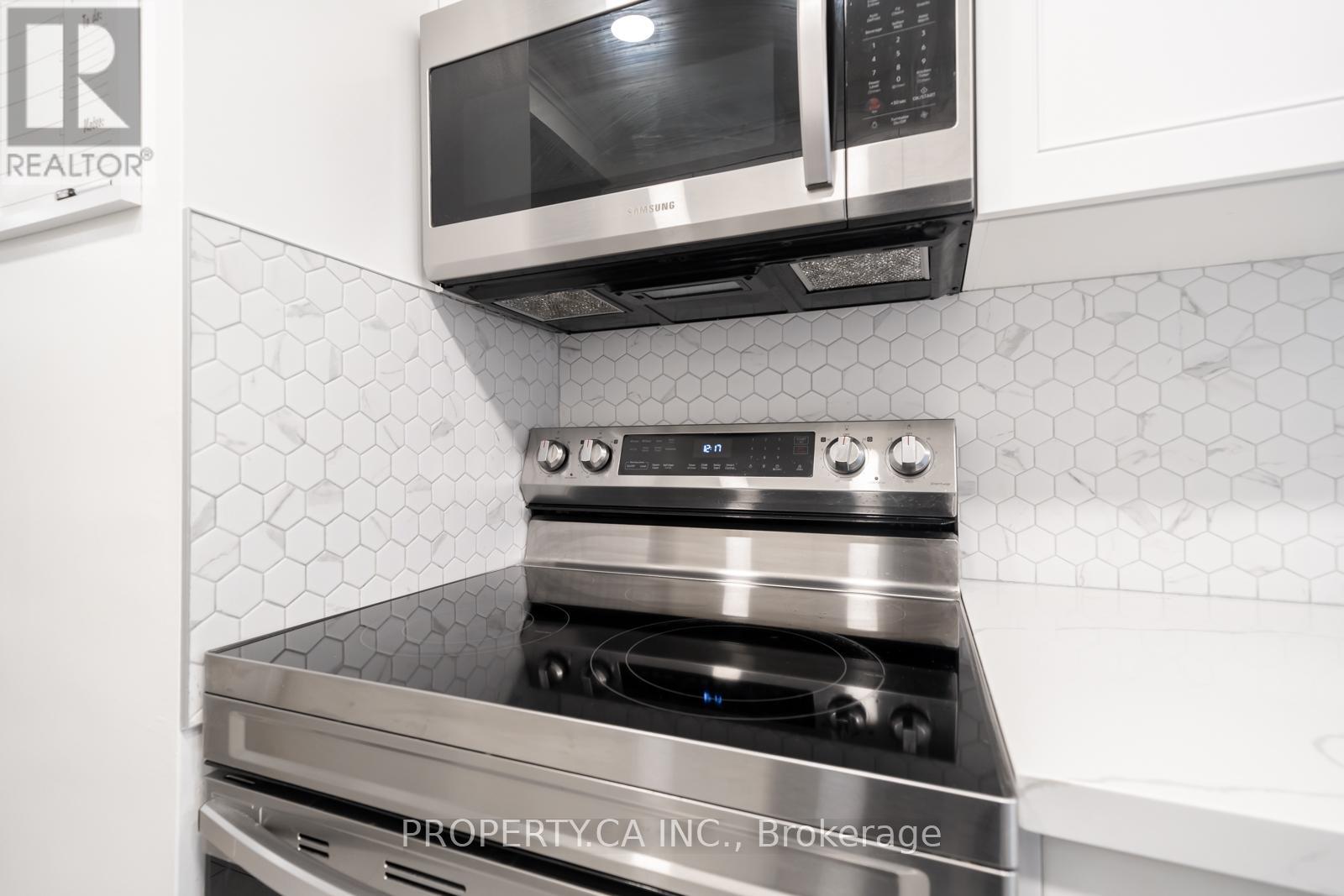 2201 - 1333 Bloor Street, Mississauga, Ontario  L4Y 3T6 - Photo 32 - W12803170