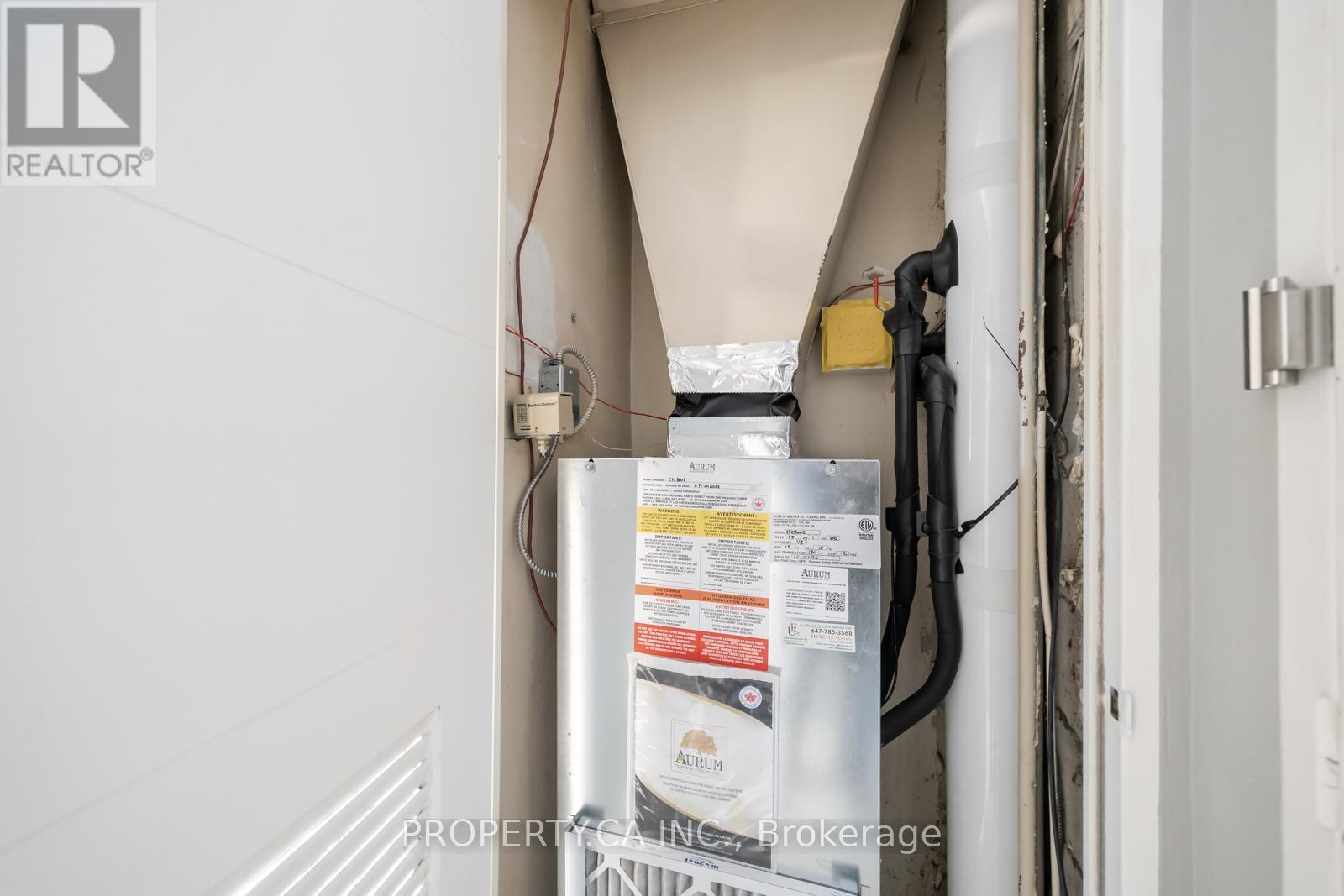 2201 - 1333 Bloor Street, Mississauga, Ontario  L4Y 3T6 - Photo 35 - W12803170